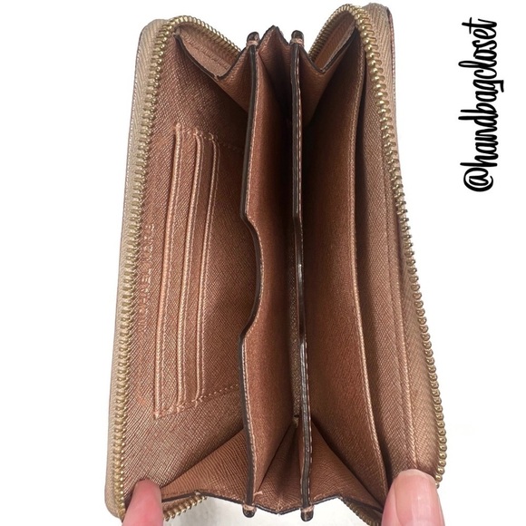 Michael Kors MK Rose Gold Metallic Logo Medium Wallet - Picture 7 of 11